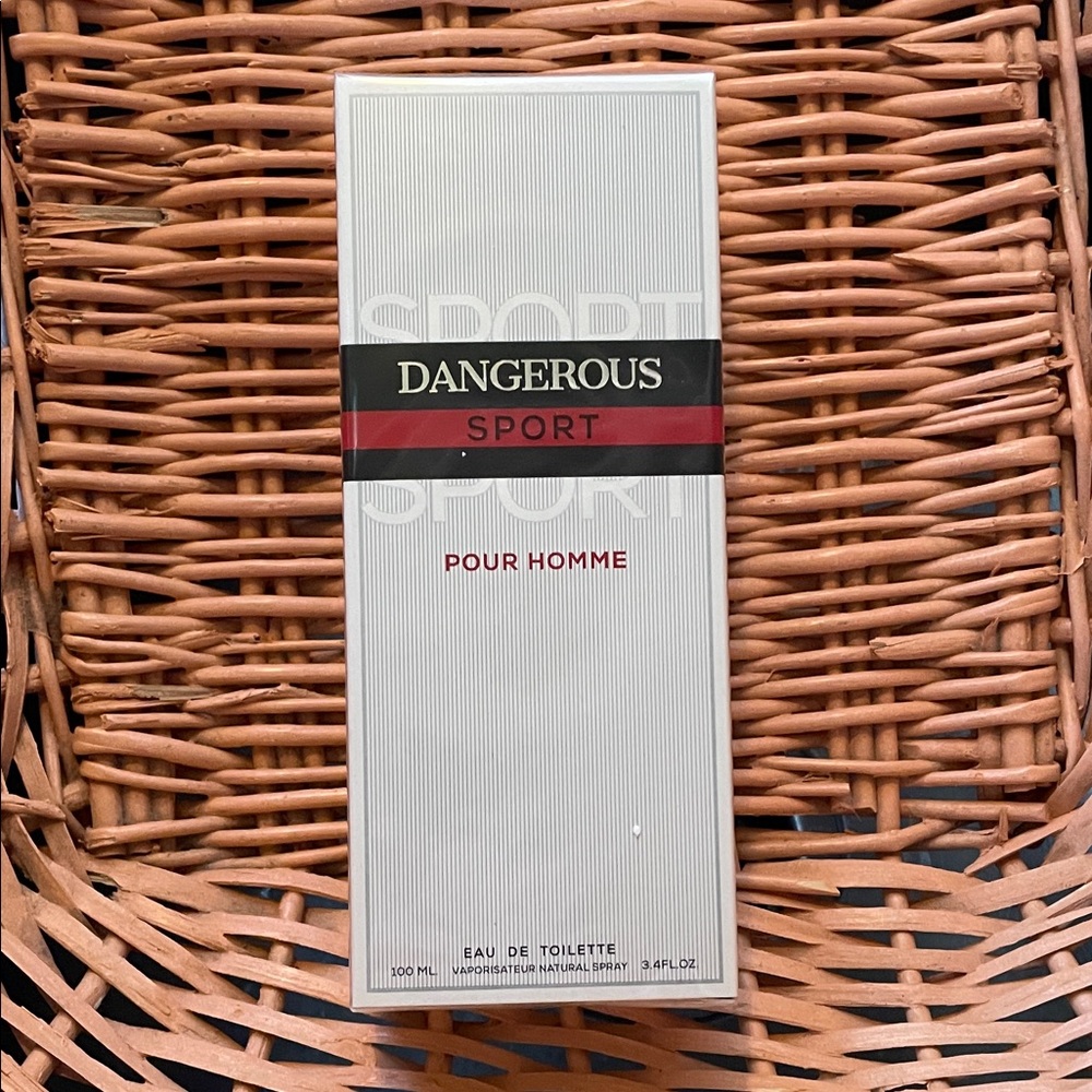 Sport Pour Homme Eau de Toilette - White and Black